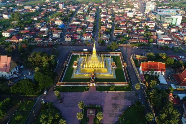 Lao Economy Continues to Grow, Opening Investment Opportunities in Service and Renewable Energy Sectors