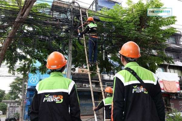 AIS Partners with Government to Tidy Up Telecommunication Cables on Sutthisarn Road