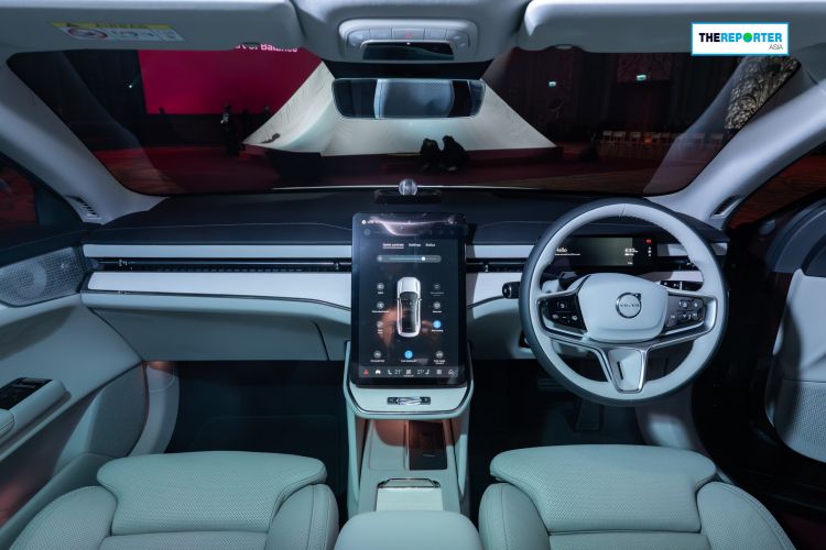 Volvo ES90