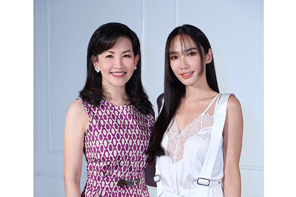 เปิดเคล็ดลับวิธีสวยโกงอายุ ของสาววัยเลข 3 ล็อกผิวหน้าอ่อนเยาว์ ห่างไกลริ้วรอย