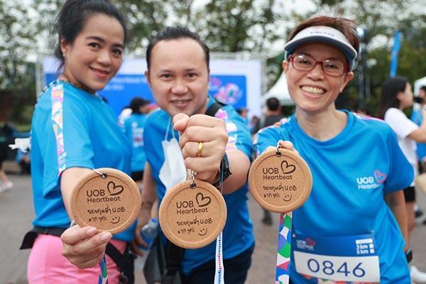 ยูโอบี นำทีมพันธมิตรธุรกิจ ส่งต่อความดีในกิจกรรม 2022 UOB Global Heartbeat Run/Walk