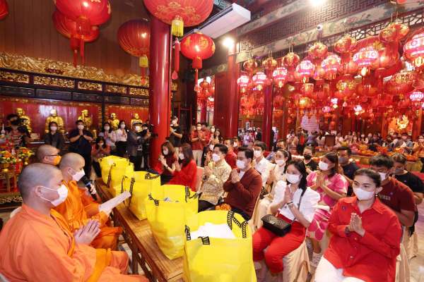เพาเวอร์บาย จัดเอ็กซ์คลูซีฟทริปขอพร วัดเล่งเน่ยยี่ กับ “หมอช้าง”