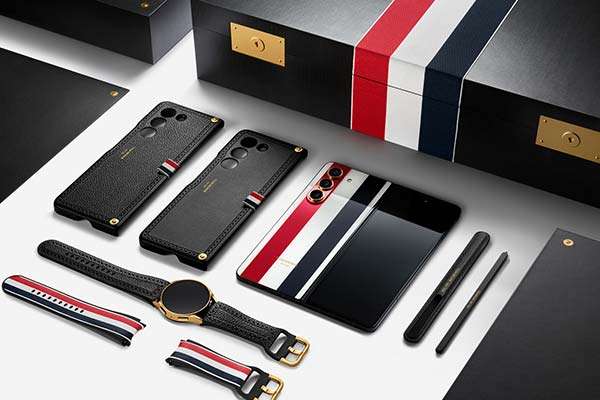 ซัมซุง คอลแลปส์ Thom Browne เปิดคอลเลคชันพิเศษ Galaxy Z Fold5 และ Galaxy Watch6