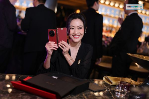 AIS Serenade ชวนลูกค้า สัมผัส HUAWEI Mate XT สุดเอ็กซ์คลูซีฟ
