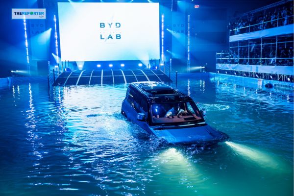 เรเว่ ย้ำภาพผู้นำเทคโนโลยี! เปิดมิติใหม่ “BYD Lab” ครั้งแรกในไทย