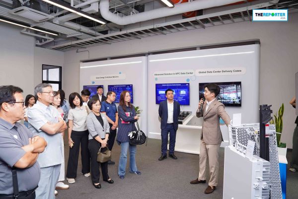 ทรู ดีเบนเจอร์ คลับ พานักลงทุนทัวร์โลกนวัตกรรม-AI อนาคต