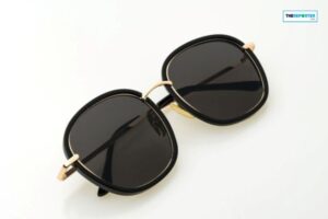 แว่นกันแดด Miu Miu