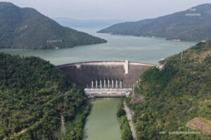 เขื่อน