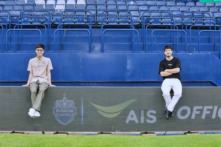 AIS จับมือ บุรีรัมย์ ยูไนเต็ด เป็นพันธมิตรเชิงกลยุทธ์ ยกระดับวงการฟุตบอลไทย มอบสิทธิประโยชน์และคอนเทนต์พรีเมียมให้แฟนบอล