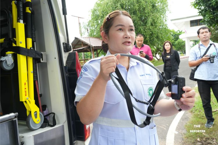 ดีอีลุยอีสานใต้ ผุด 5G Ambulance พ่วงเกษตรอัจฉริยะ ยกระดับชุมชน