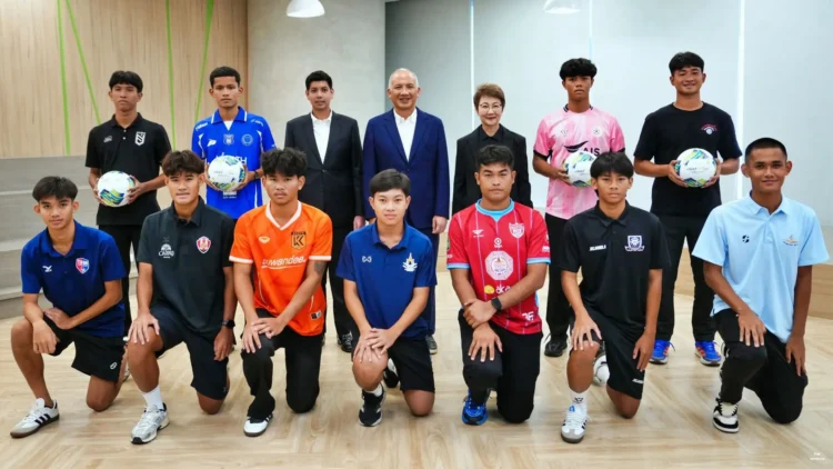 GULF-AIS สานต่อบอลไทยเพื่อคนไทย มอบทุน 69 สโมสรไทยลีก 3 ทั่วประเทศ